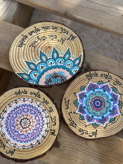 מתנה לצוות משפט על עץ